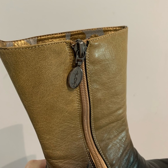 Y2K Leather Heeled Mid Calf Two colour Tone Boots, rounded toe - Picture 7 of 16